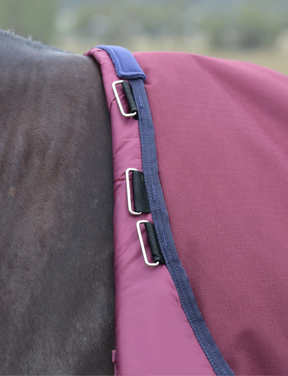 WeatherBeeta ComFiTec Essential 0G Ripstop Turnout Sheet – Burgundy/Navy