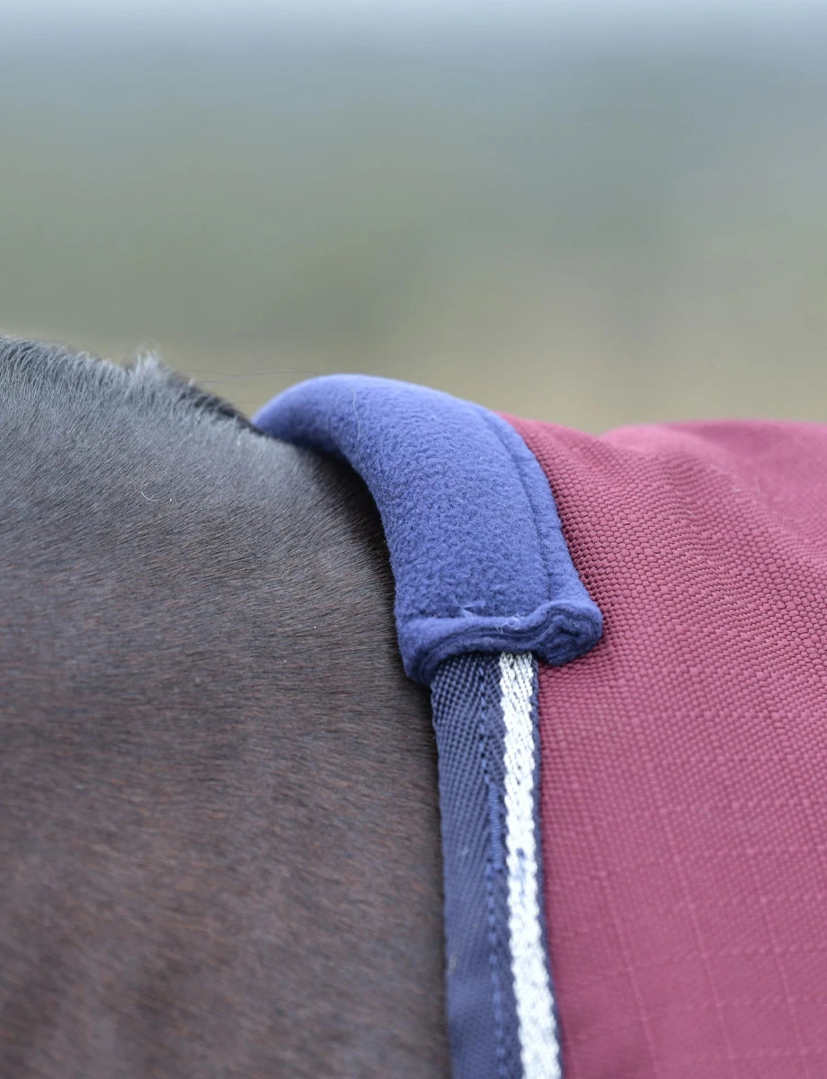 WeatherBeeta ComFiTec Essential 0G Ripstop Turnout Sheet – Burgundy/Navy