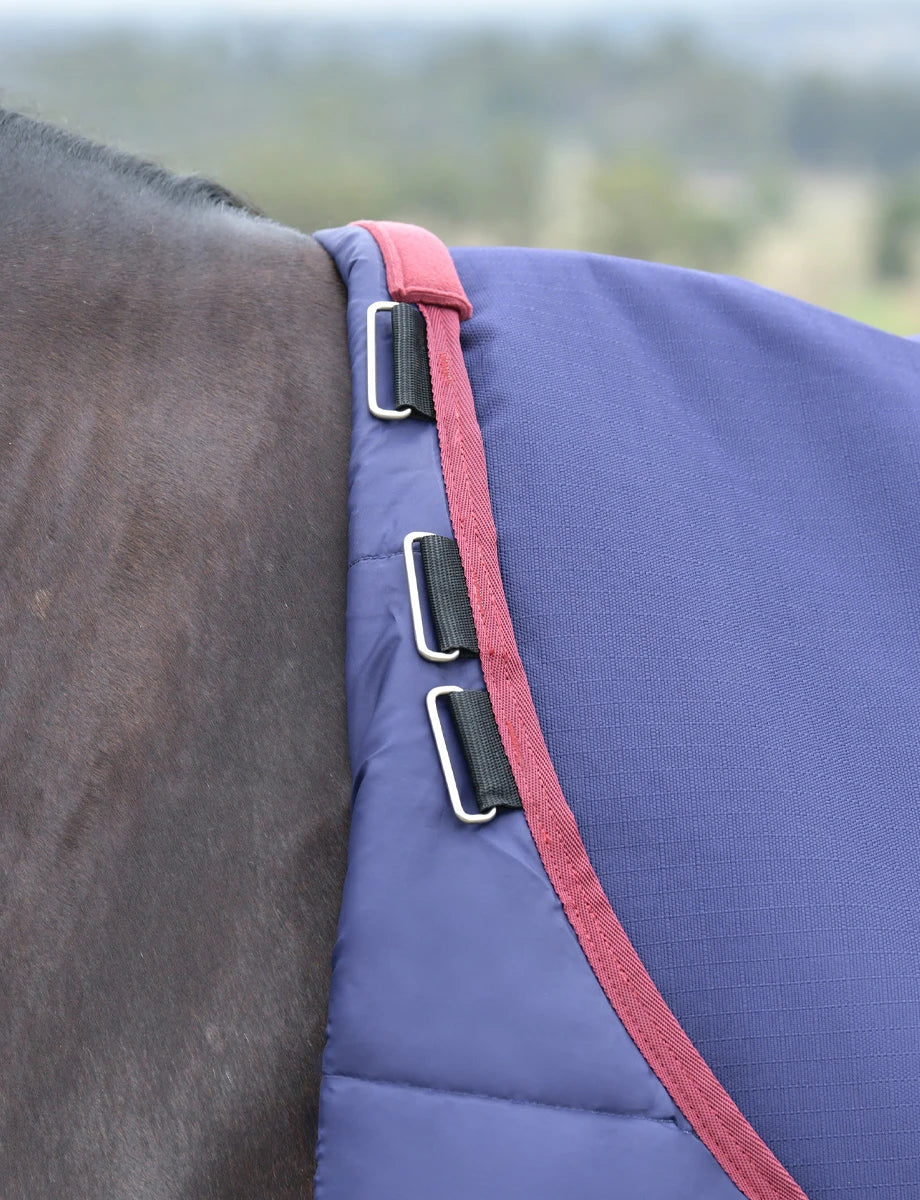 WeatherBeeta ComFiTec Essential 0G Ripstop Turnout Sheet – Burgundy/Navy